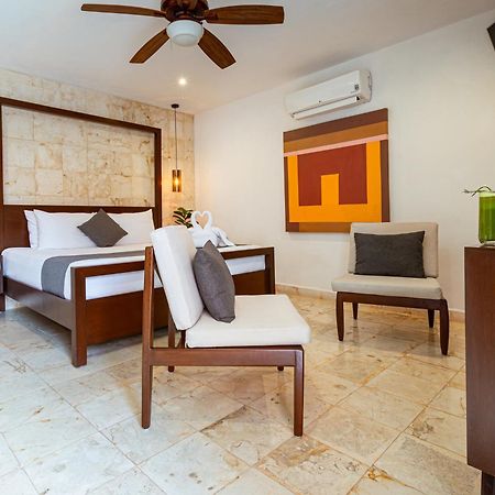 La Aurora Hotel Colonial Валядолид Екстериор снимка