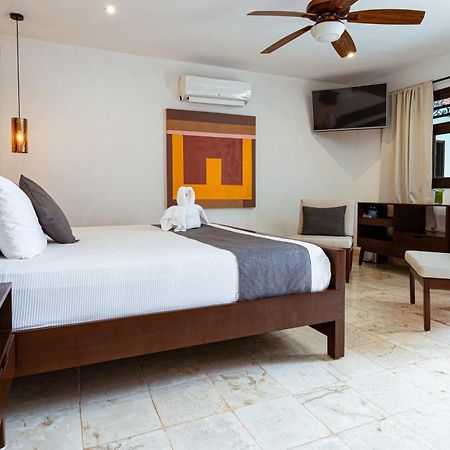 La Aurora Hotel Colonial Валядолид Екстериор снимка