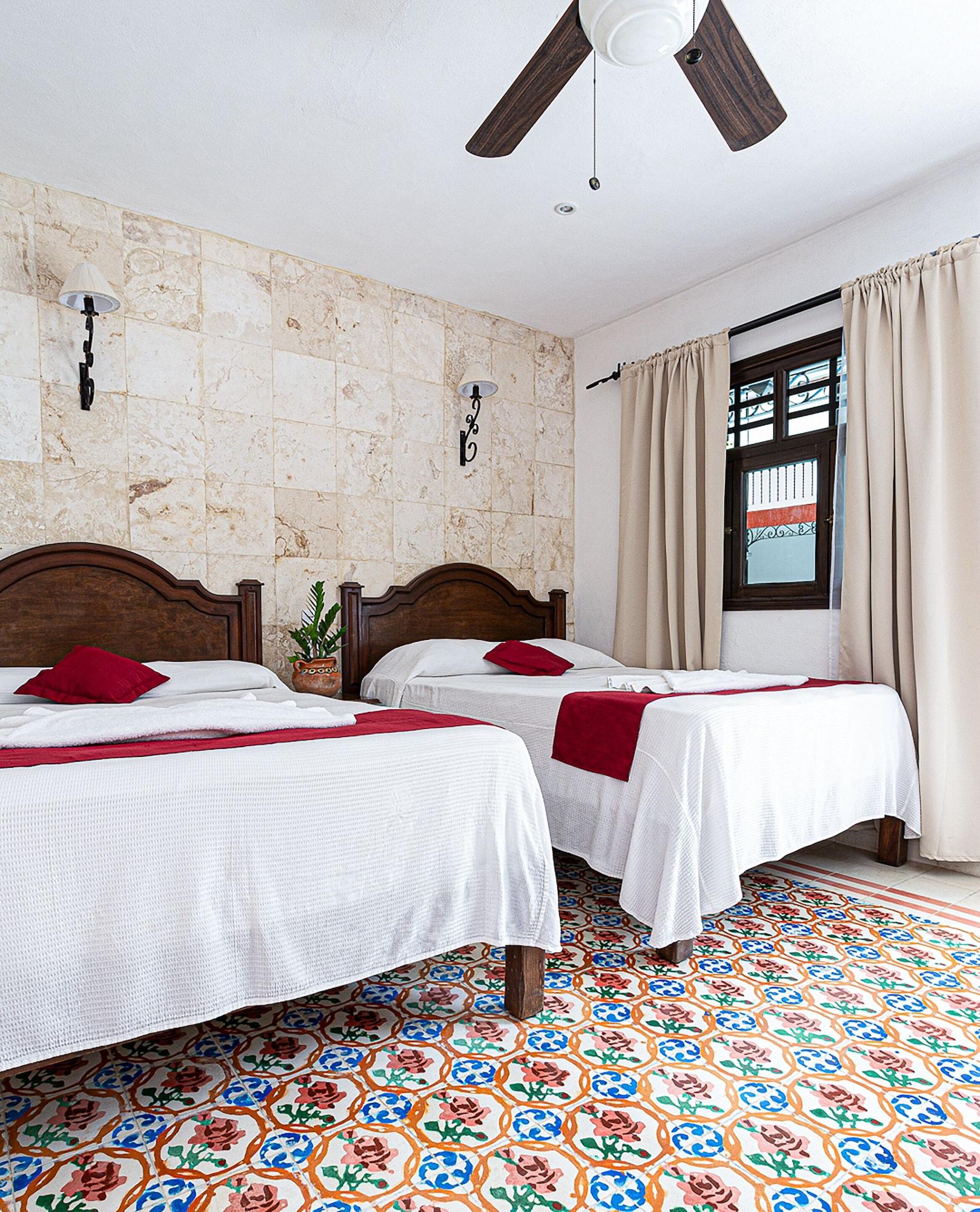 La Aurora Hotel Colonial Валядолид Екстериор снимка