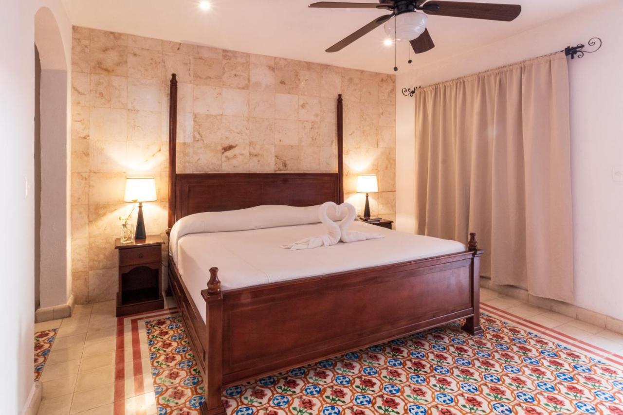 La Aurora Hotel Colonial Валядолид Екстериор снимка