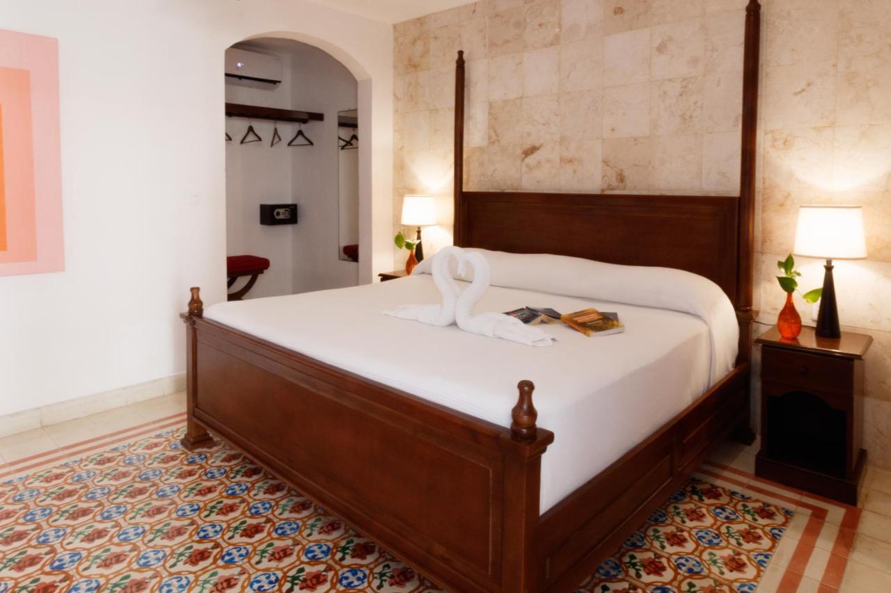 La Aurora Hotel Colonial Валядолид Екстериор снимка