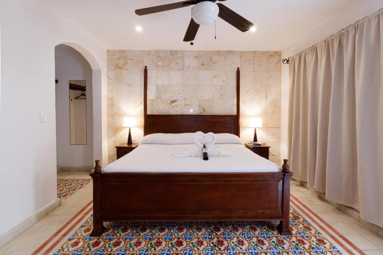 La Aurora Hotel Colonial Валядолид Екстериор снимка